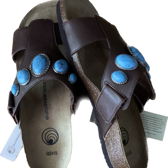 Woman Size 10 US / 41.5EUR Hazelnut (Brown)EuroWellness Sandal - Picture 2 of 3